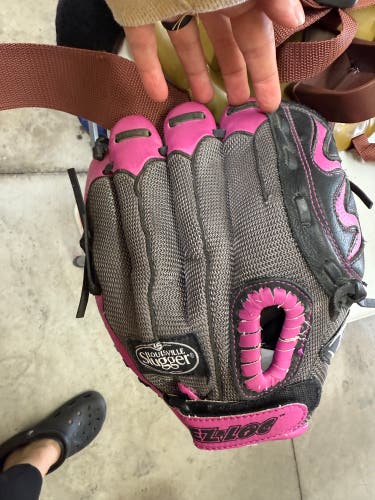 Louisville Slugger RH Softball Glove 10.5" (Used)