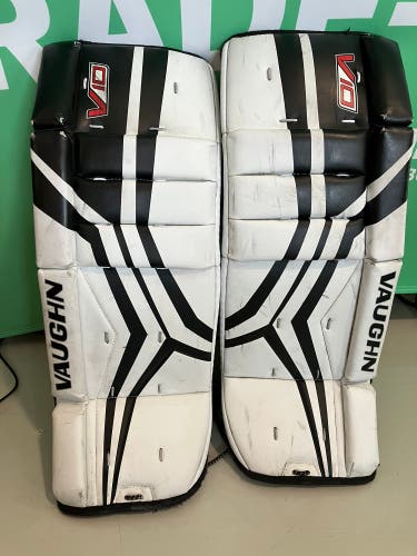 Black 24" Youth Vaughn Velocity V10 Goalie Leg Pads (Used)