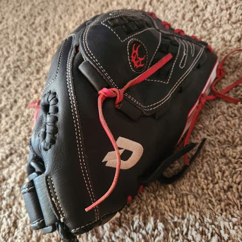 DeMarini RH Outfield Insane Baseball/Softball Glove 14" Nice Game Ready Glove