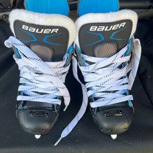 Bauer XLP Hockey Skates Regular Width 6 (Used)