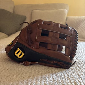 Outfield RH Wilson A2000 1799 Baseball Glove 12.75" (Used)