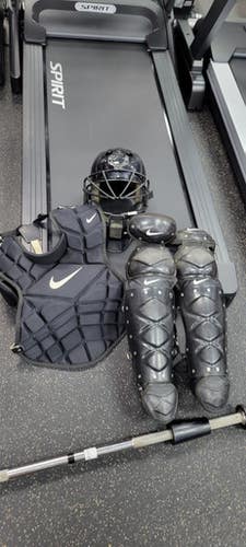 Used Nike 9-12 KIT Catchers Equipment Other 11497-S000152808