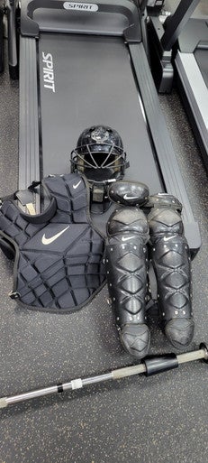 Used Nike 9-12 KIT Catchers Equipment Other 11497-S000152808