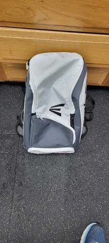 Used Easton BACK PACK BB/SB Player Backpack White 11497-S000152797