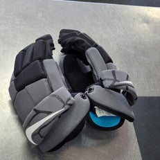 Used Nike VAPOR LT Lacrosse Gloves Junior Black LG 11497-S000152790
