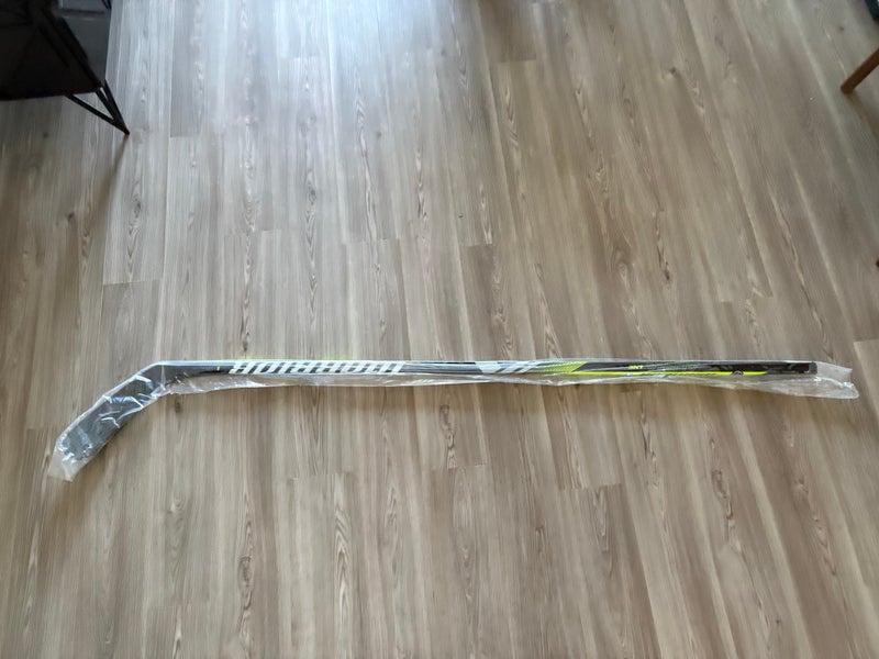 Senior Warrior Alpha LX2 Left Hand Hockey Stick Mid Pattern (New)