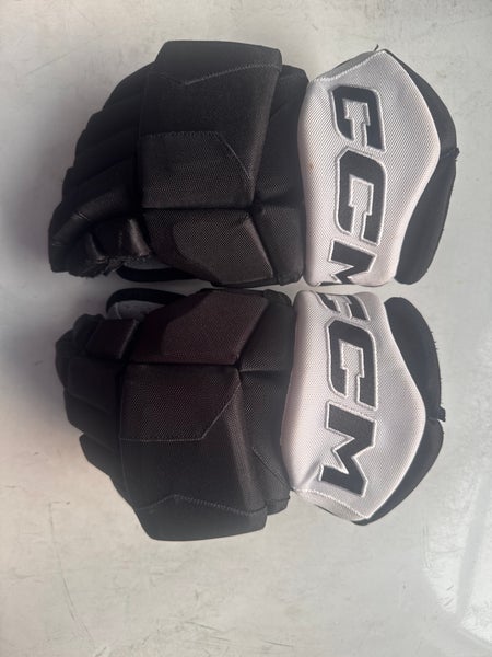 CCM HGJSCHLPP Gloves 14" Pro Stock (New)