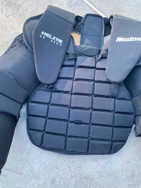Senior Large Heaton Goalie Chest Protector (Used)