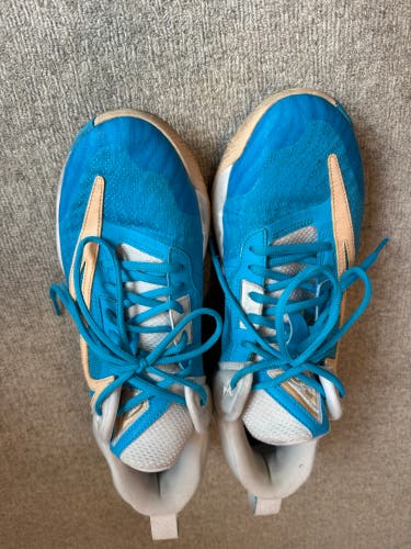 Men's Size M 11.0 (W 12.0) Nike Giannis Immortality 2 Shoes (Used)