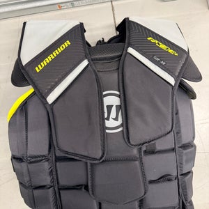 XL Warrior RX3E+ Goalie Chest Protector (New)