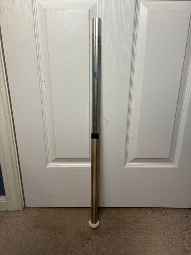 Maverik A1 men’s lacrosse Shaft (Used) Silver