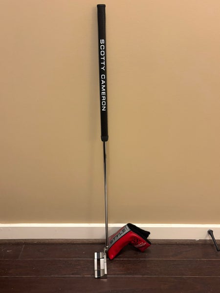 Silver 2025 Scotty Cameron Titleist Scotty Cameron 2025 Studio Style Squareback 2 Long Design Counte