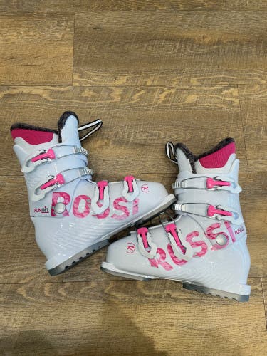 Mondo 24 & 24.5 Kid's Rossignol Fun Girl Ski Boots (Used)