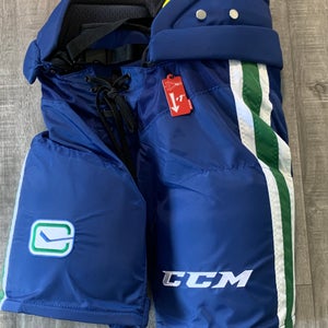 Senior Medium CCM HPTK Hockey Pants Pro Stock (New)