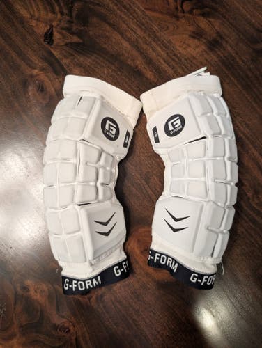 Medium G-Form Adult Arm Pads (Used)