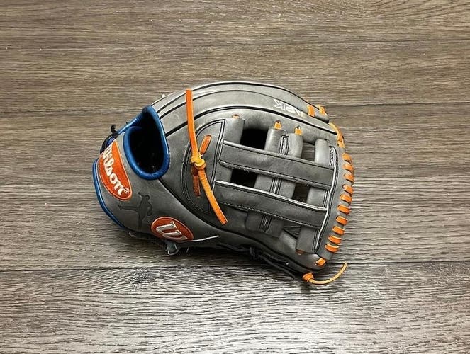 2015 Wilson DW5 RH Infield Baseball Glove 12" (New)
