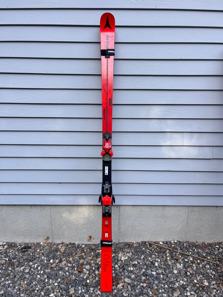 Racing 193 cm Atomic Redster FIS GS Skis With Bindings Max Din 16 (Used)
