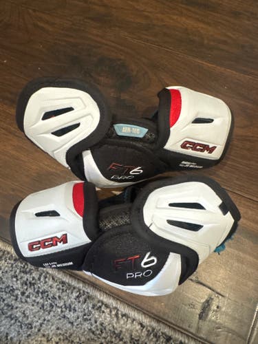 Junior Medium CCM Jetspeed FT6 Pro Elbow Pads (Used)