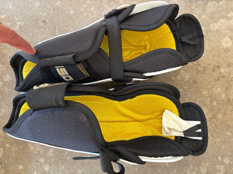Senior Bauer 12" Shin Pads (Used)