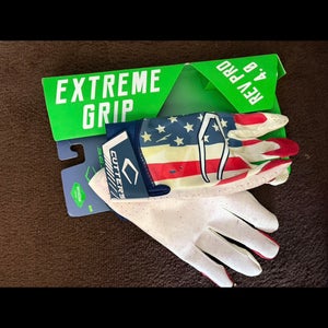 Adult Medium Cutters Gloves (New) football gloves