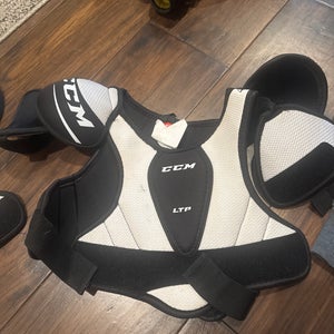 Large Youth CCM LTP Shoulder Pads (Used)