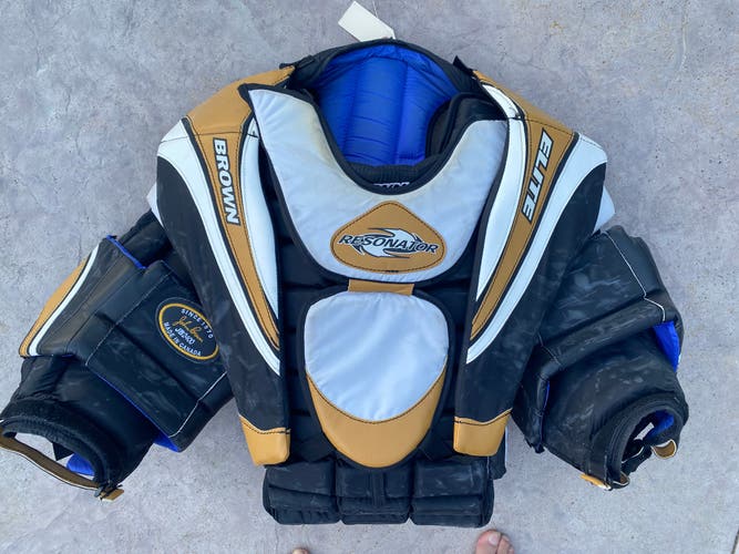 Senior XL BROWN Resonator ELITE Goalie Chest Protector Pro Stock (Used)