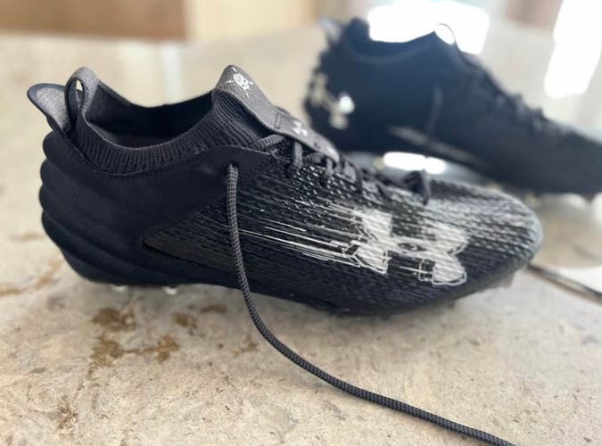 Men's Size 13.0 (W 14.0) Under Armour Low Top (Used)