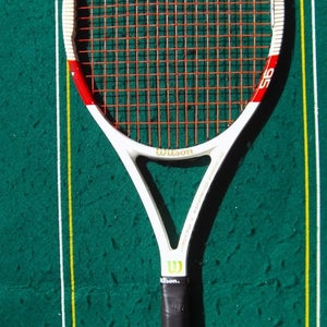 Wilson BLX AmpliFeel Pro Staff 95 313g 310mm Racquet 4 1/4 Strung 16x19 EXCL