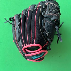 Black Wilson Flash RH Softball Glove 11.5"