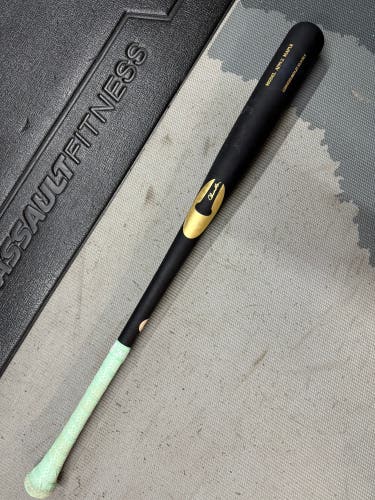 2025 Chandler AJ99.2 XP Maple Bat (-3) 30.5 oz 33.5" (Used)