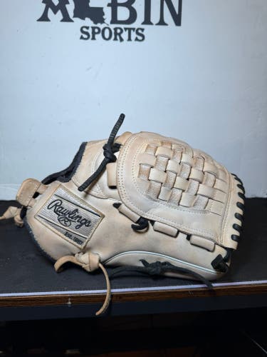Rawlings Gg elite RH Softball Glove 12" (Used)