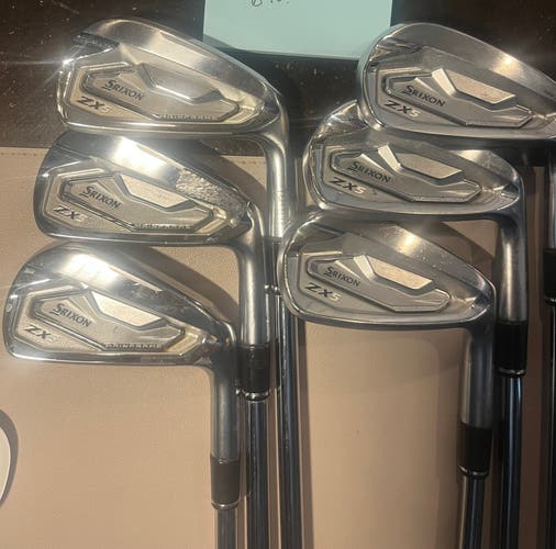 Men's 2024 Srixon ZX5 MKII Right Handed Iron Set Stiff Flex Steel Shaft (Used)