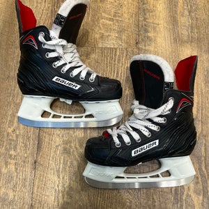 Bauer X250 Hockey Skates | Junior 1 (Regular)