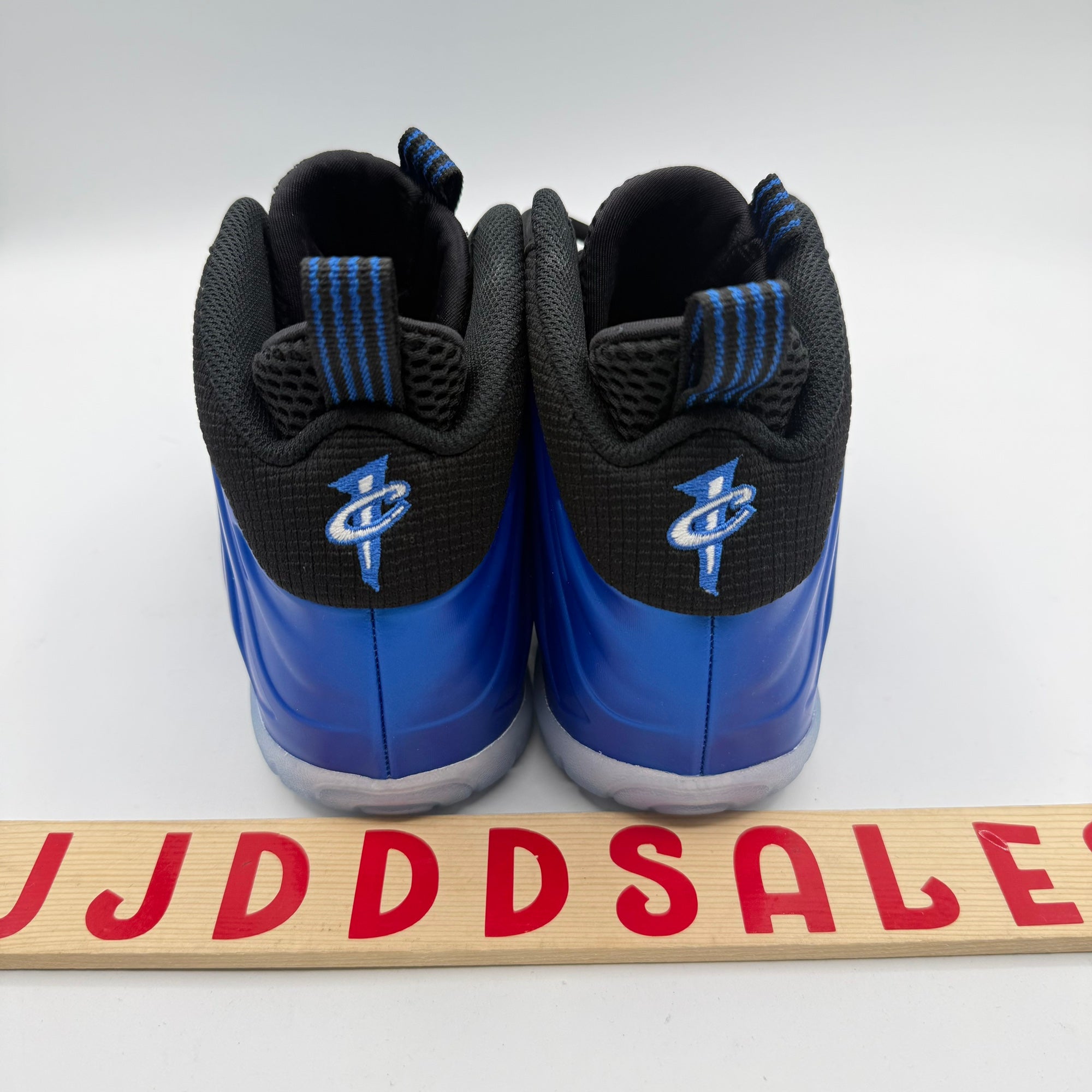 5.5 y in womens nike