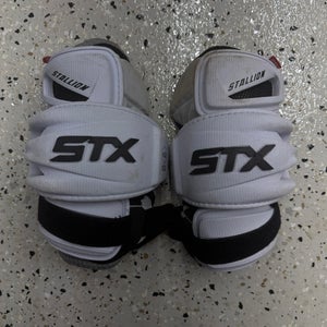 Large Adult STX Stallion 900 Arm Pads (Lightly Used)