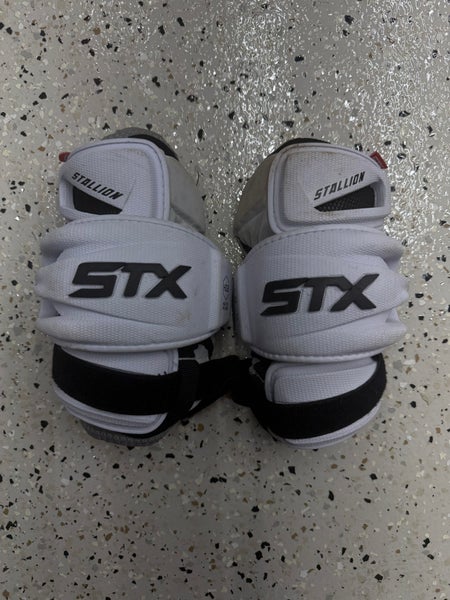 Large Adult STX Stallion 900 Arm Pads (Lightly Used)
