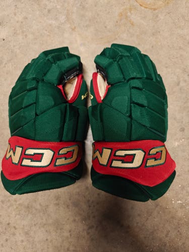 CCM JetSpeed FT1 Gloves 14" Pro Stock (Used)
