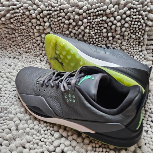 Nike Jordan Trainer ST Golf Shoes Black Green Glow Men’s Size 11 CW7242-002