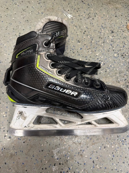 JUNIOR SIZE 3.5 BAUER ELITE ICE HOCKEY GOALIE SKATES