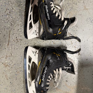 Bauer Supreme M5 Pro Hockey Skates 8.5 + Extra Ti Steel