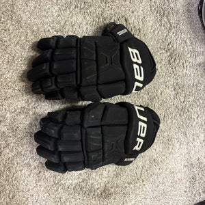 Bauer Gloves MX3
14" Pro Stock (Used)