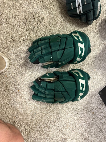 CCM HGPRO Gloves 14" Pro Stock