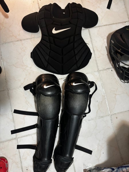 Nike Catcher's Set (Used)