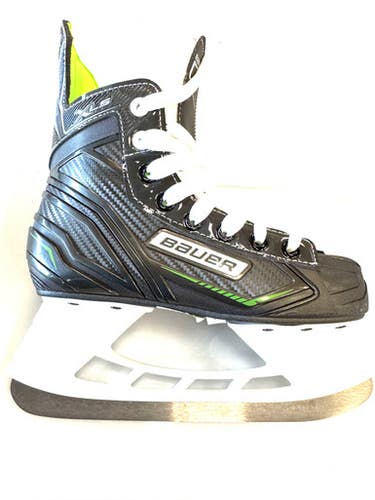 Used Bauer XLS Junior Hockey Skate Junior 02 11860-S000299161