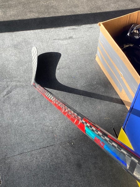 Senior Right Handed P90TM Pro Stock Jetspeed FT4 Pro Hockey Stick