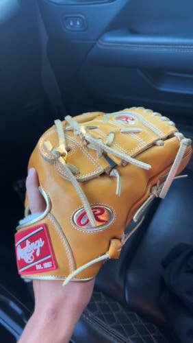 Shane Bieber Gameday Pro preferred rawlings (Used)