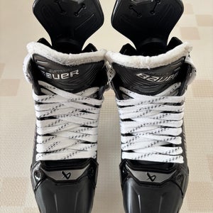 2024 Bauer Supreme Shadow Hockey Skates Regular Width 10 (Used)