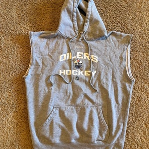 Edmonton Oilers team issued sleeveless hoodie
