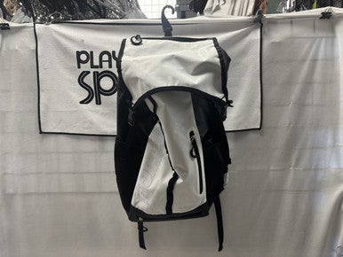 Used Marucci BARRACKS BAT BAG BB/SB Player Backpack White 11490-S000265664