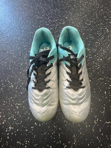Used DSG Soccer Cleats Silver Junior 03 11849-S000032552